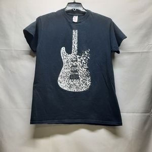 5/$30 Gildan We worship the Lord Guitar w/Birds Graphics Psalm 100 Medium